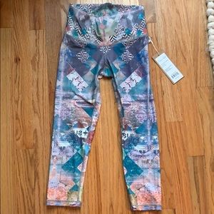 Niyama Sol beachcomber cropped yoga pants